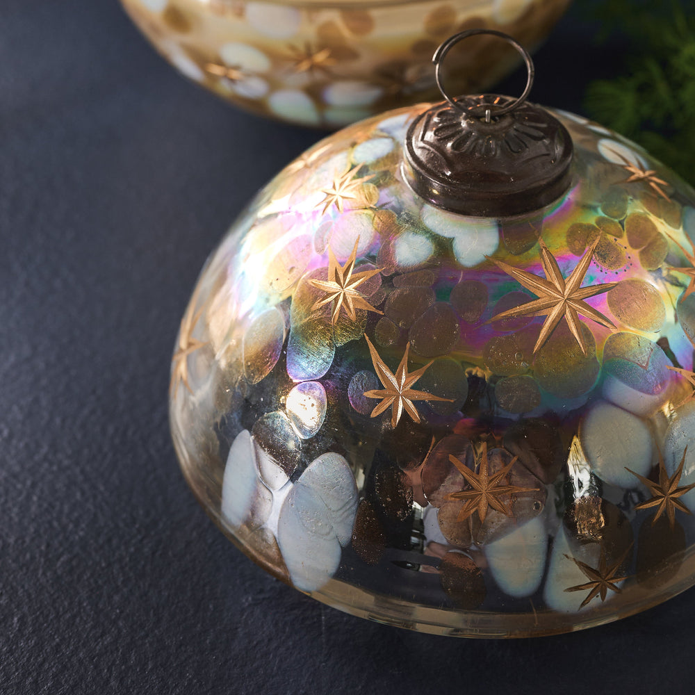 Dazzle Ornament Candle