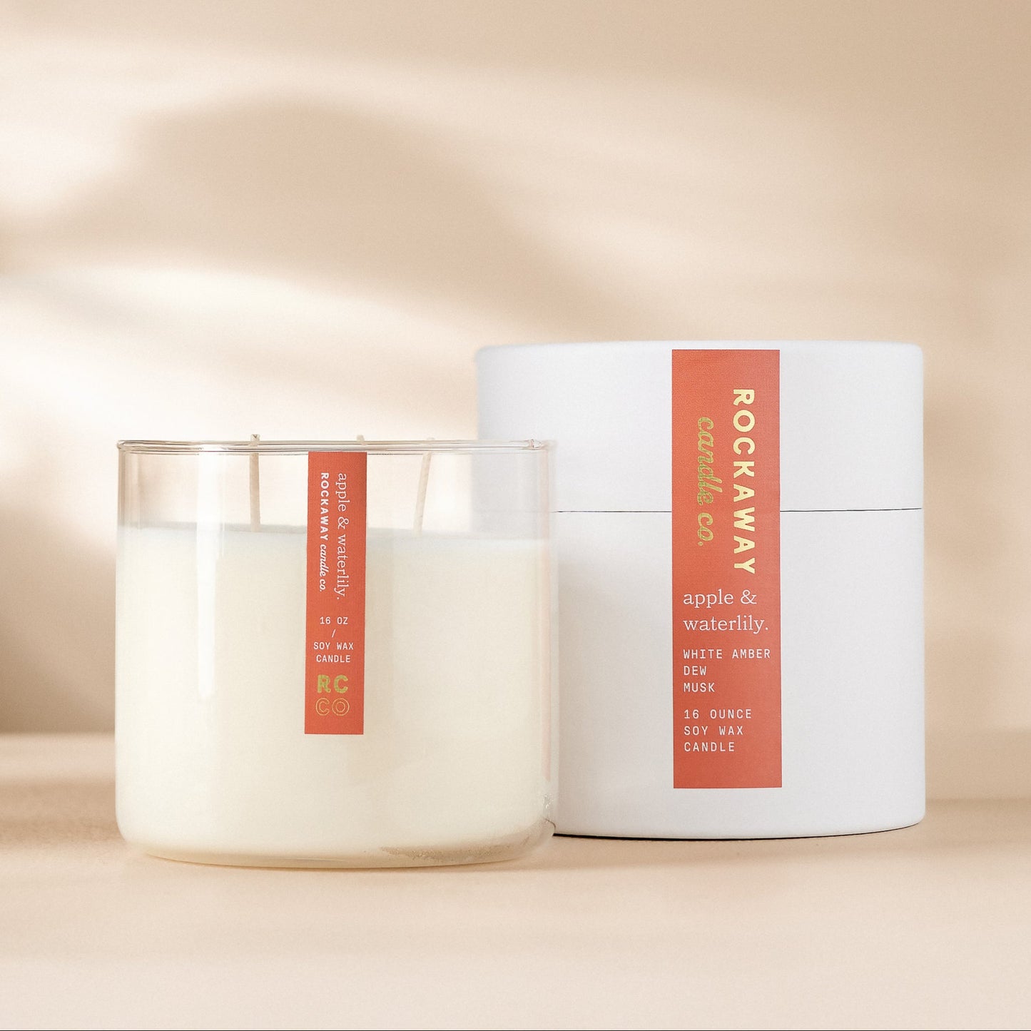 Apple + Waterlily 16oz Candle